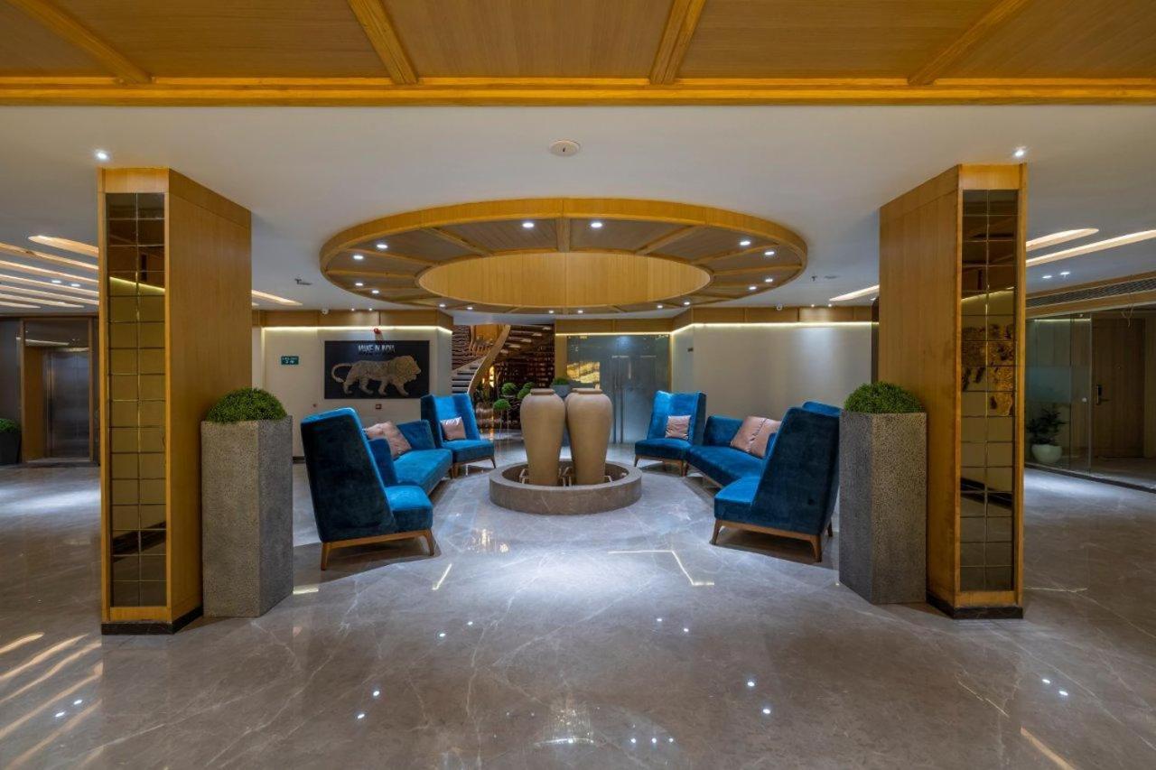 Sarovar Portico Morbi Extérieur photo