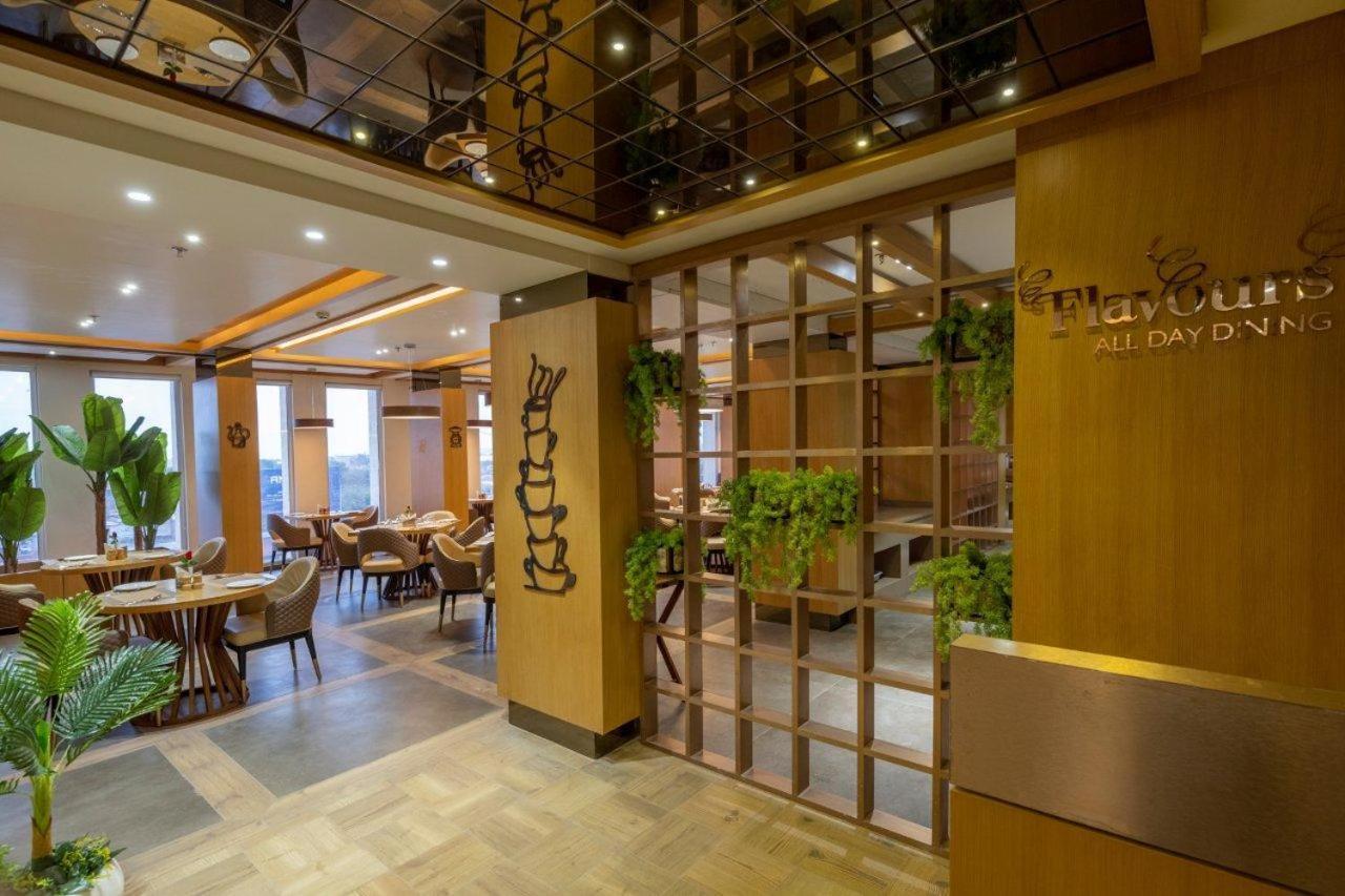 Sarovar Portico Morbi Extérieur photo