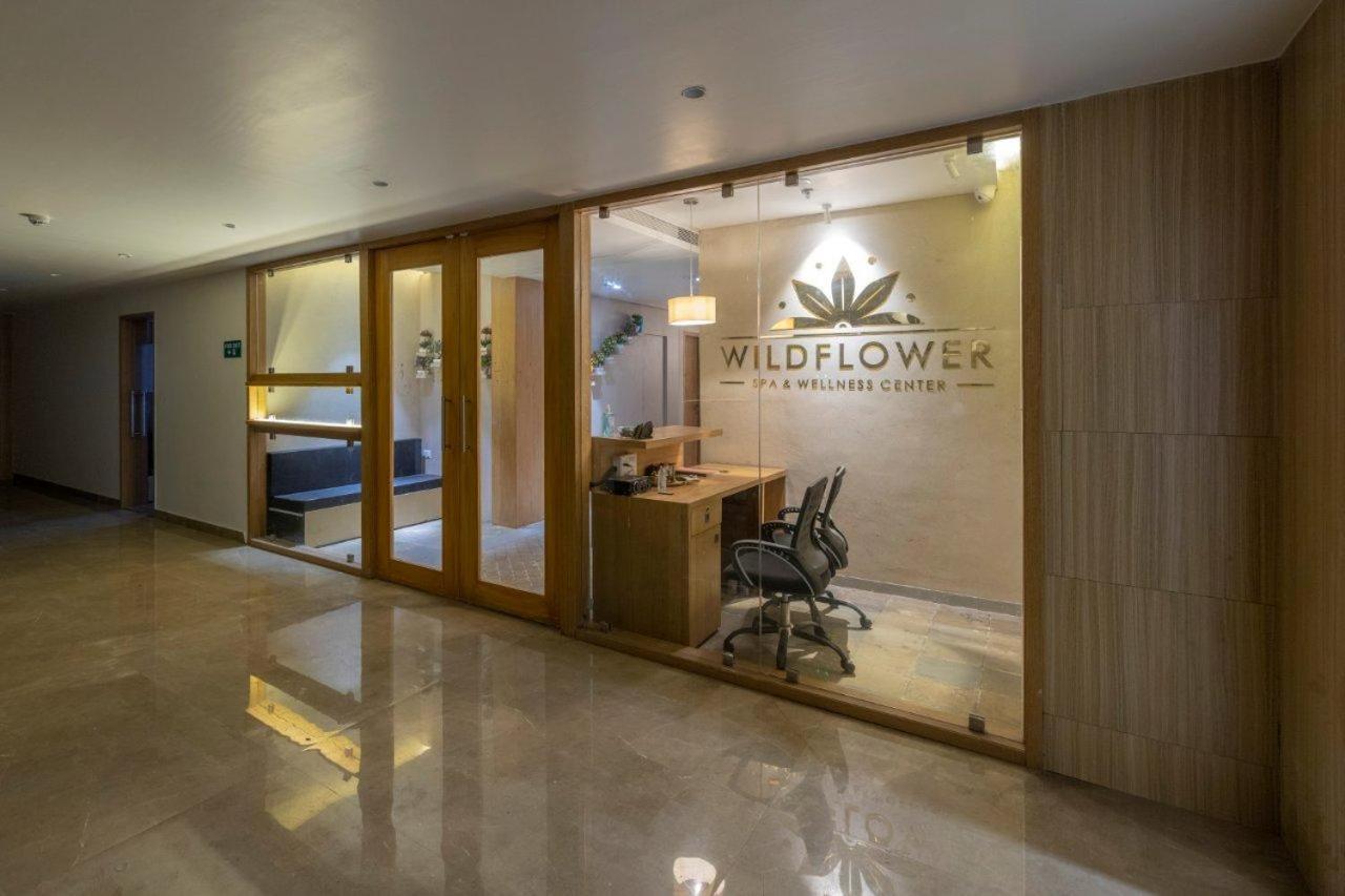 Sarovar Portico Morbi Extérieur photo